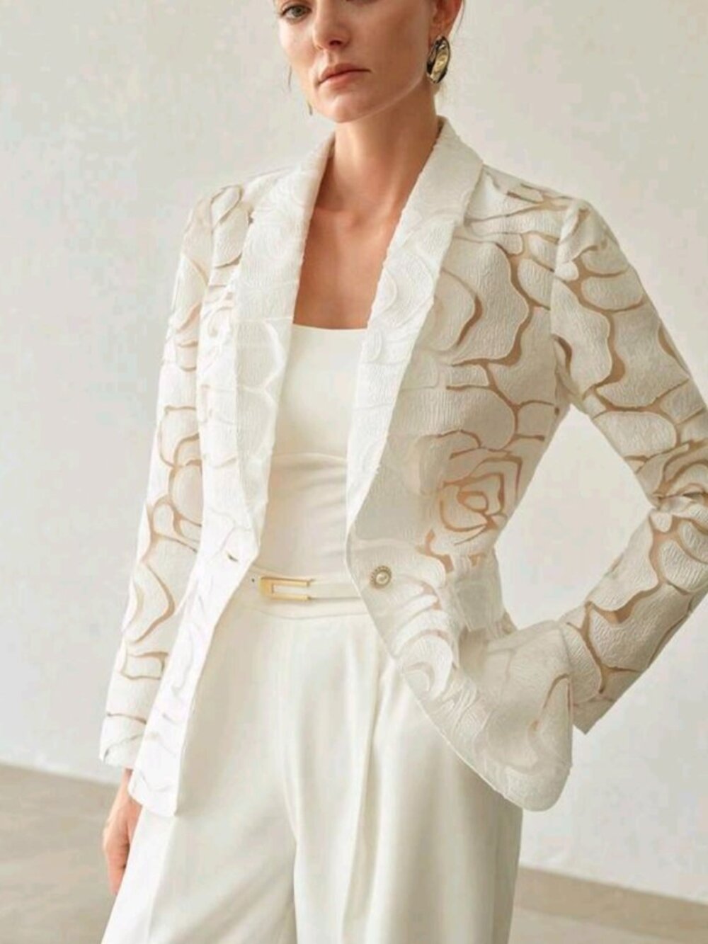 EXQUISITE WAIST-CINCHED ELEGANT LONG SLEEVE TEXTURED EMBROIDERY WOMEN'S BLAZER - Picture 7 of 14